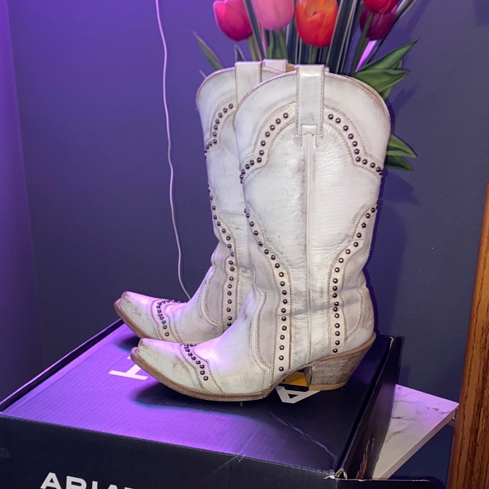 Idyllwind White Western Boots